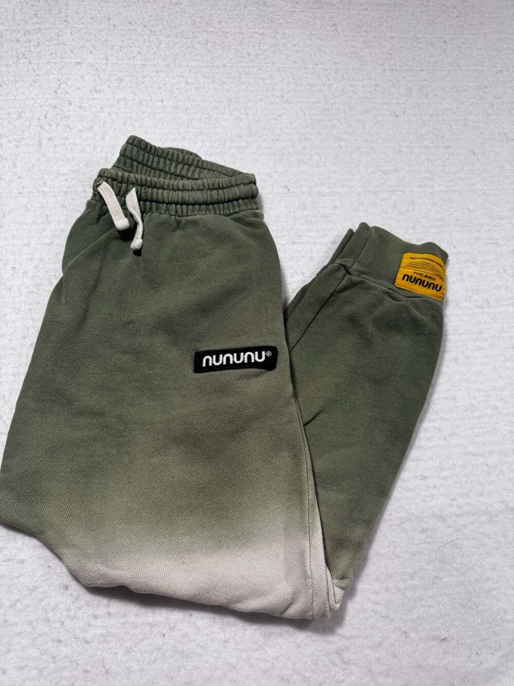 Nununu Kids Jogger Sweatpants Size 8-9 Olive Green Ombre